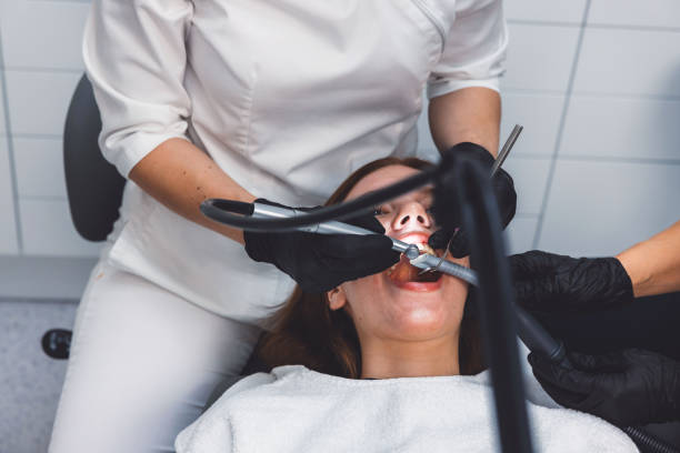 Best Emergency Gum Treatment in Miami Lakes, FL